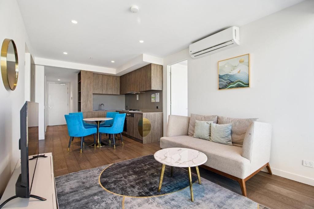 Realm Apartments by CLLIX — 3