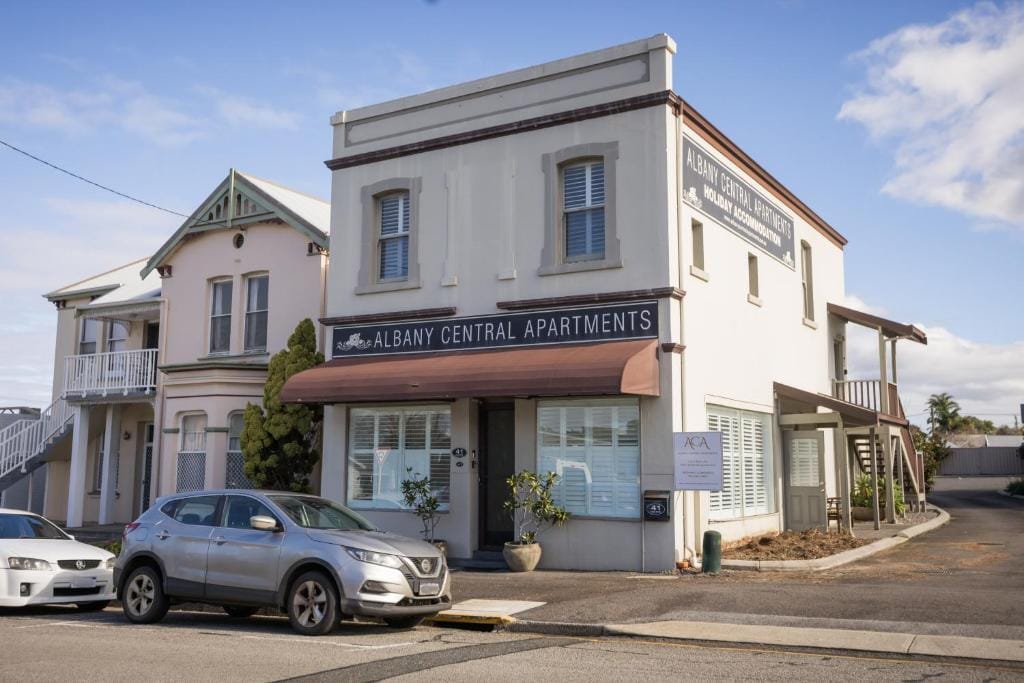 Albany Central Apartments — 1
