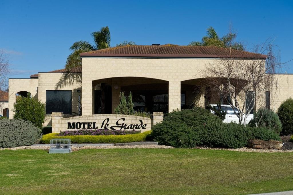 Motel Le Grande — 1