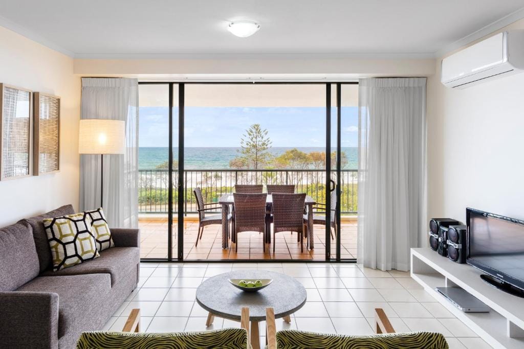 Oaks Sunshine Coast Seaforth Resort — 5