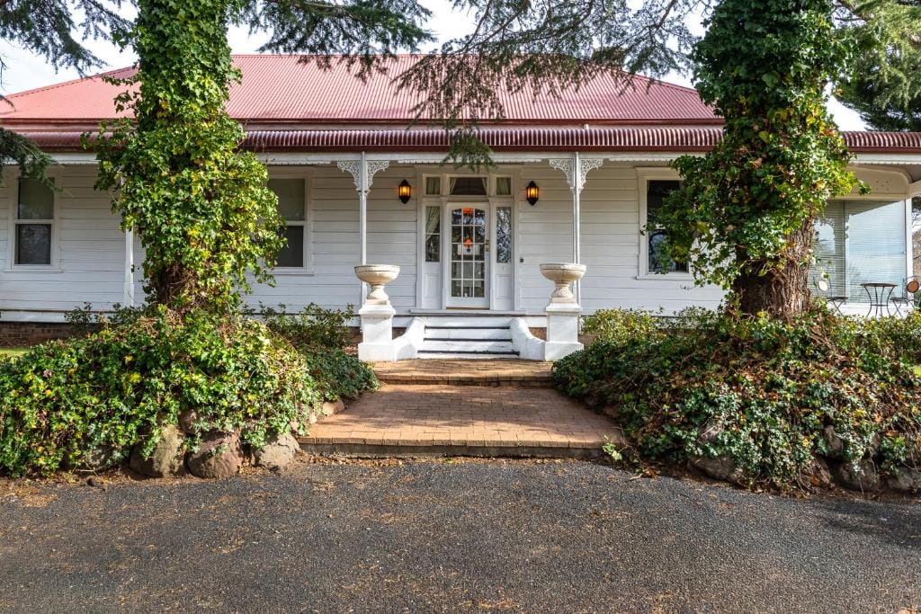 Moore Park Inn — 1