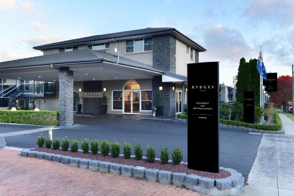 Rydges Armidale — 1
