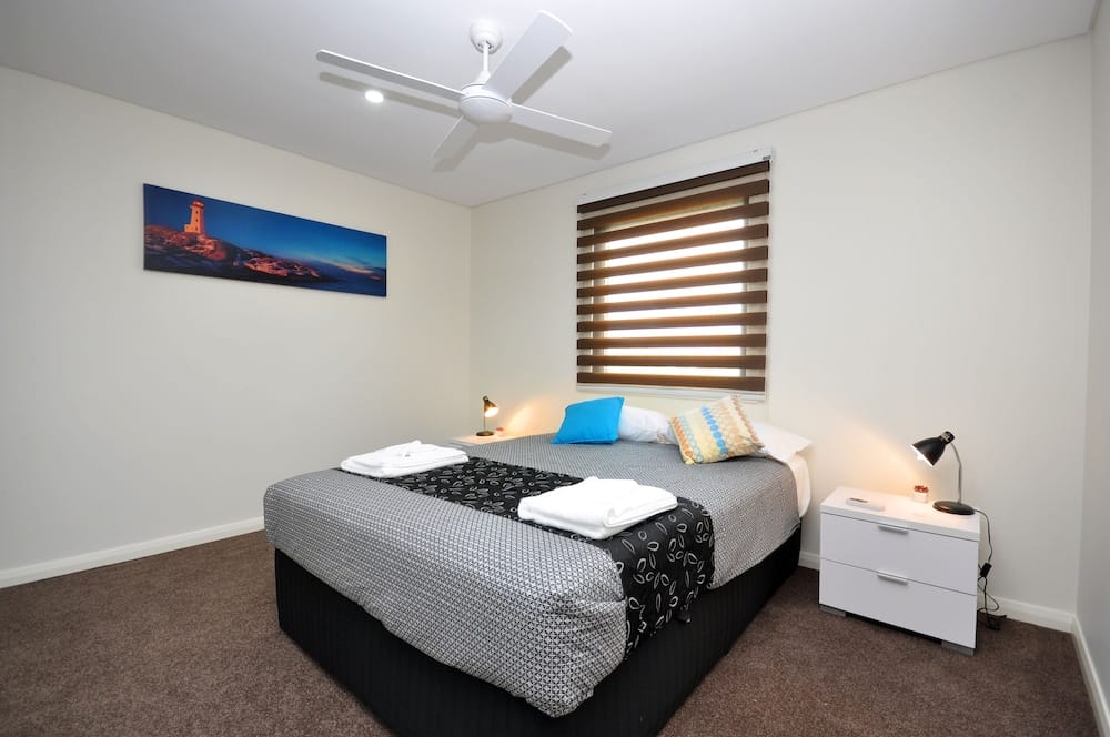 Coastal by Rockingham Apartments — 1