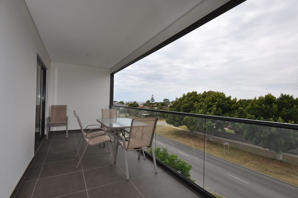 Coastal by Rockingham Apartments — 2