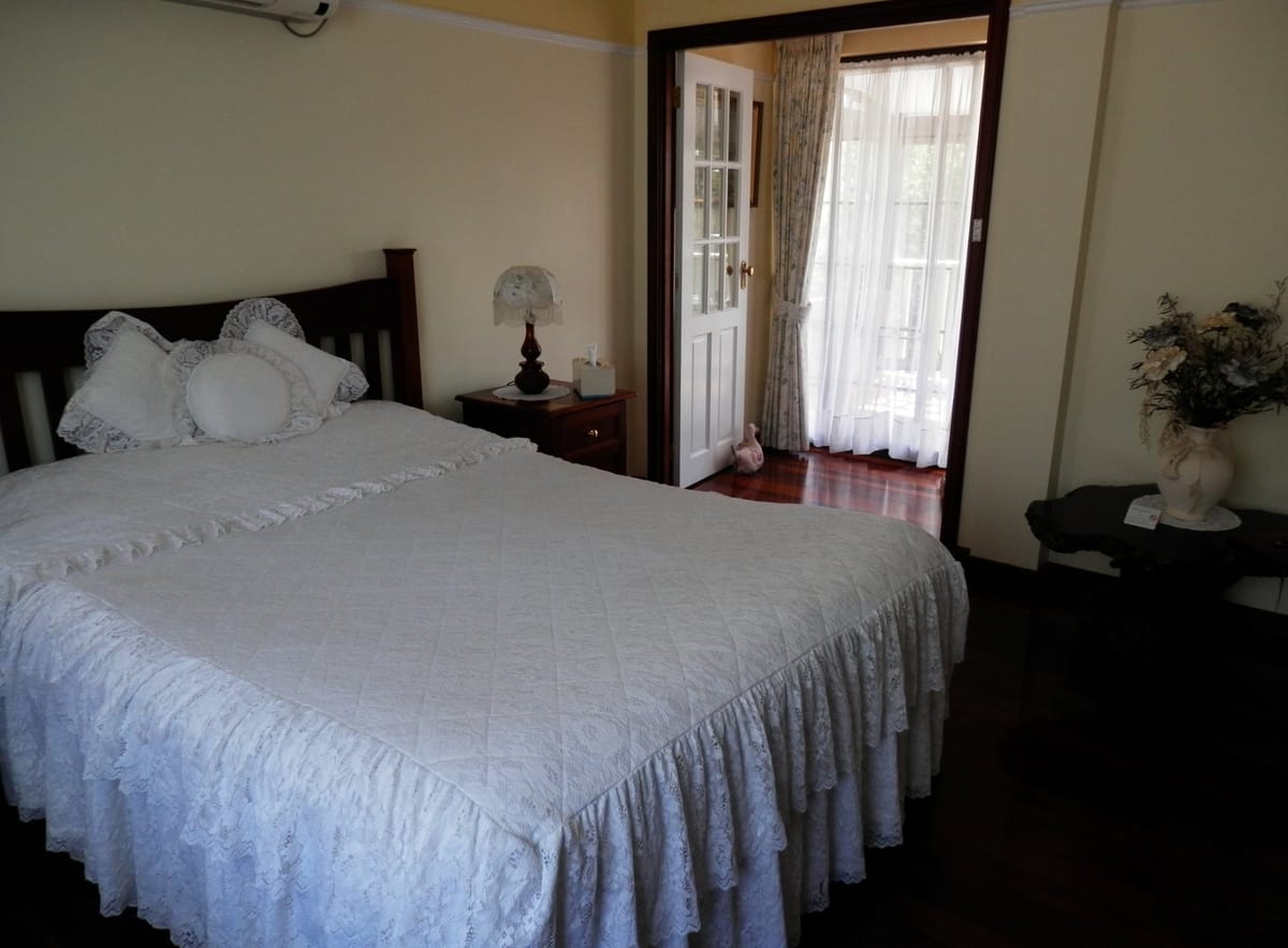 The Hideaway Luxury Bed & Breakfast Perth — 3