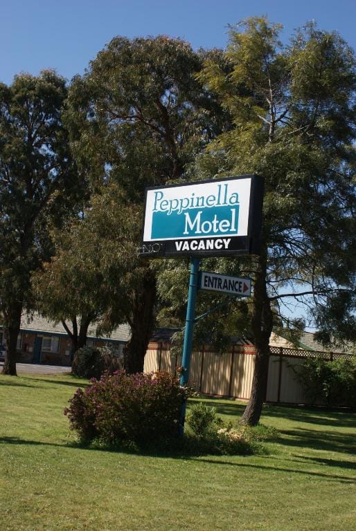 Peppinella Motel — 1