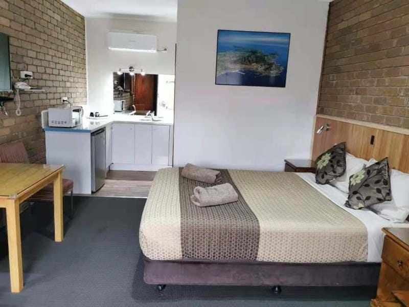 Peppinella Motel — 5