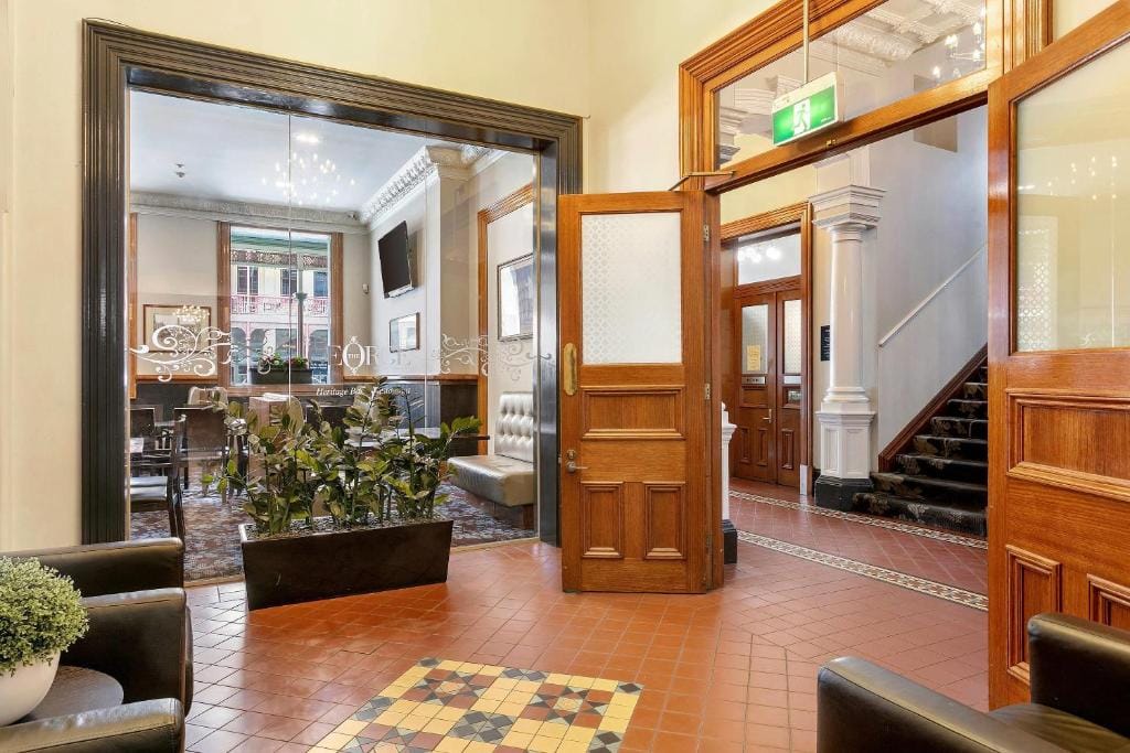 Quality Inn The George Hotel Ballarat — 1
