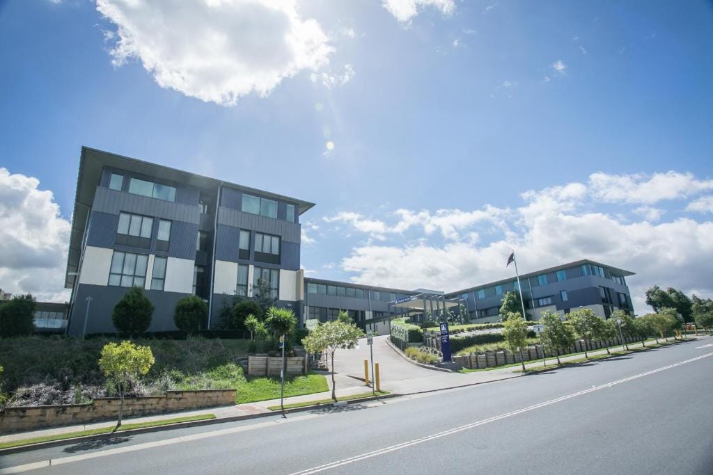 Alpha Hotel Eastern Creek — 1
