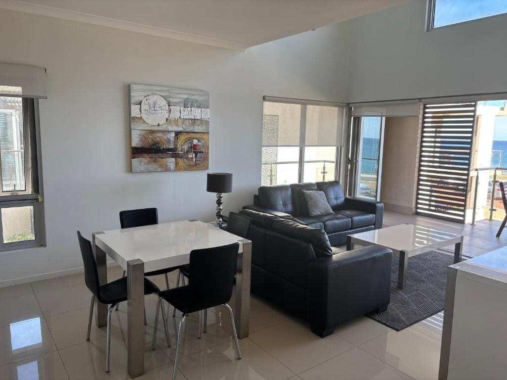 Bunbury Seaview Apartments — 1