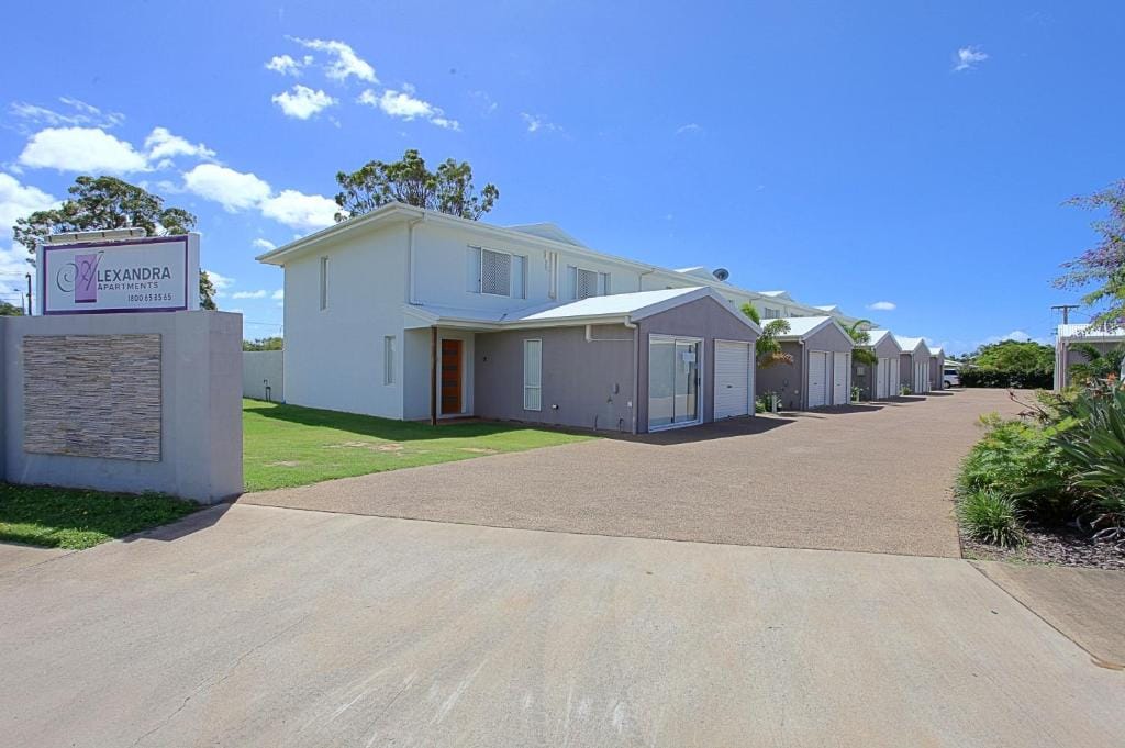 Alexandra Apartments — 1
