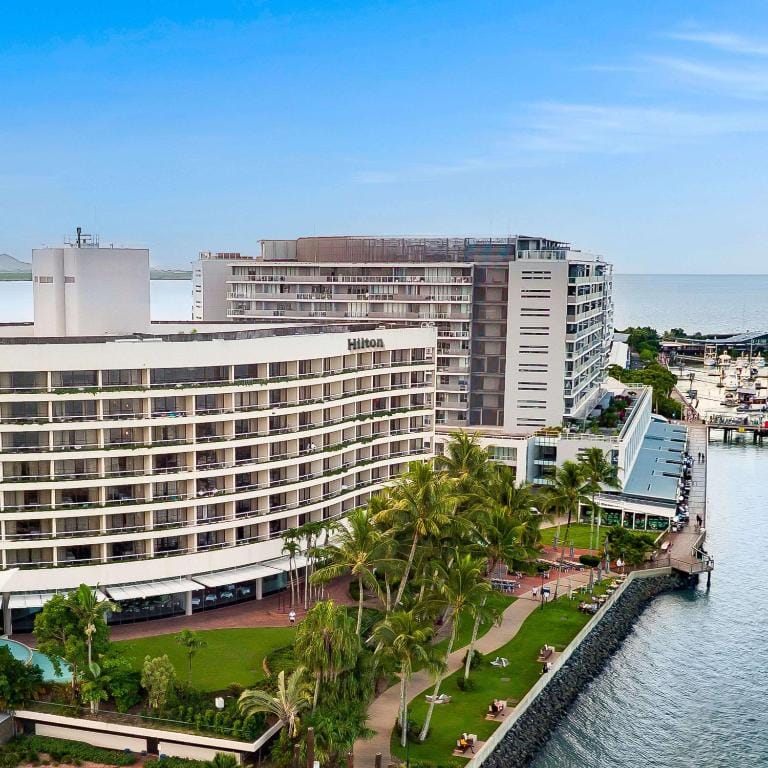 Hilton Cairns — 1