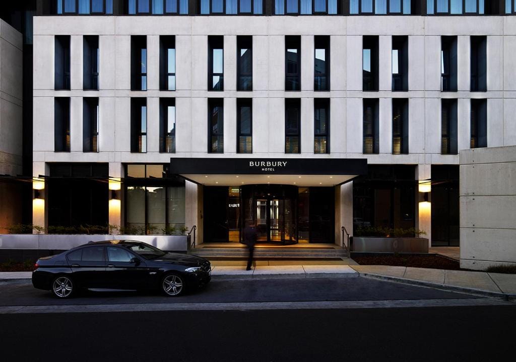 Burbury Hotel & Apartments — 1