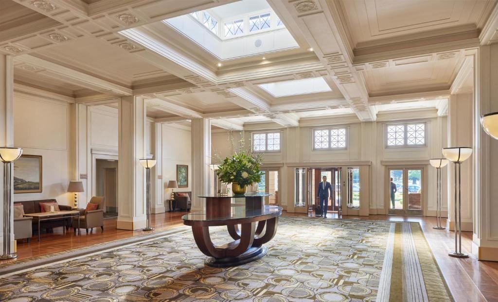 Hyatt Hotel Canberra - A Park Hyatt Hotel — 2