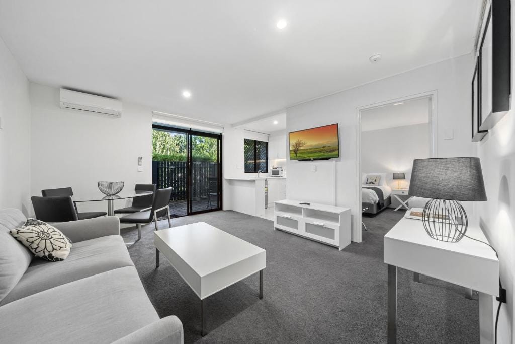 Manuka Park Serviced Apartments — 1