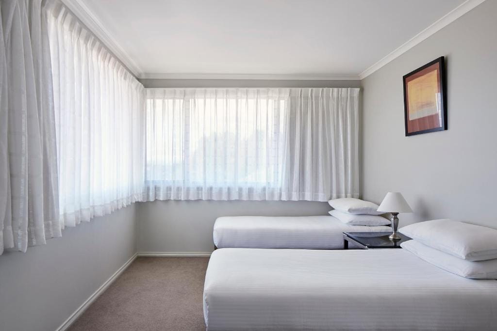 Pinnacle Apartments — 2