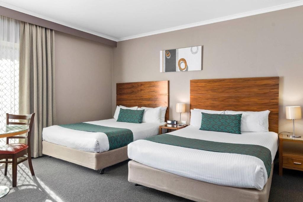 Quality Hotel Dickson — 4
