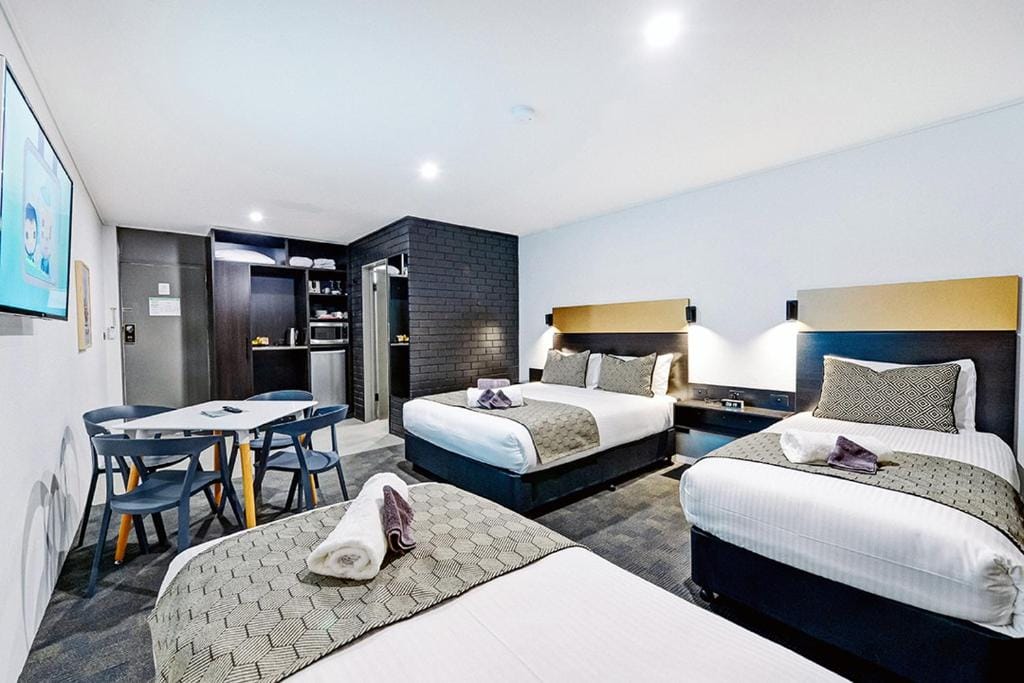 CBD Motor Inn — 2