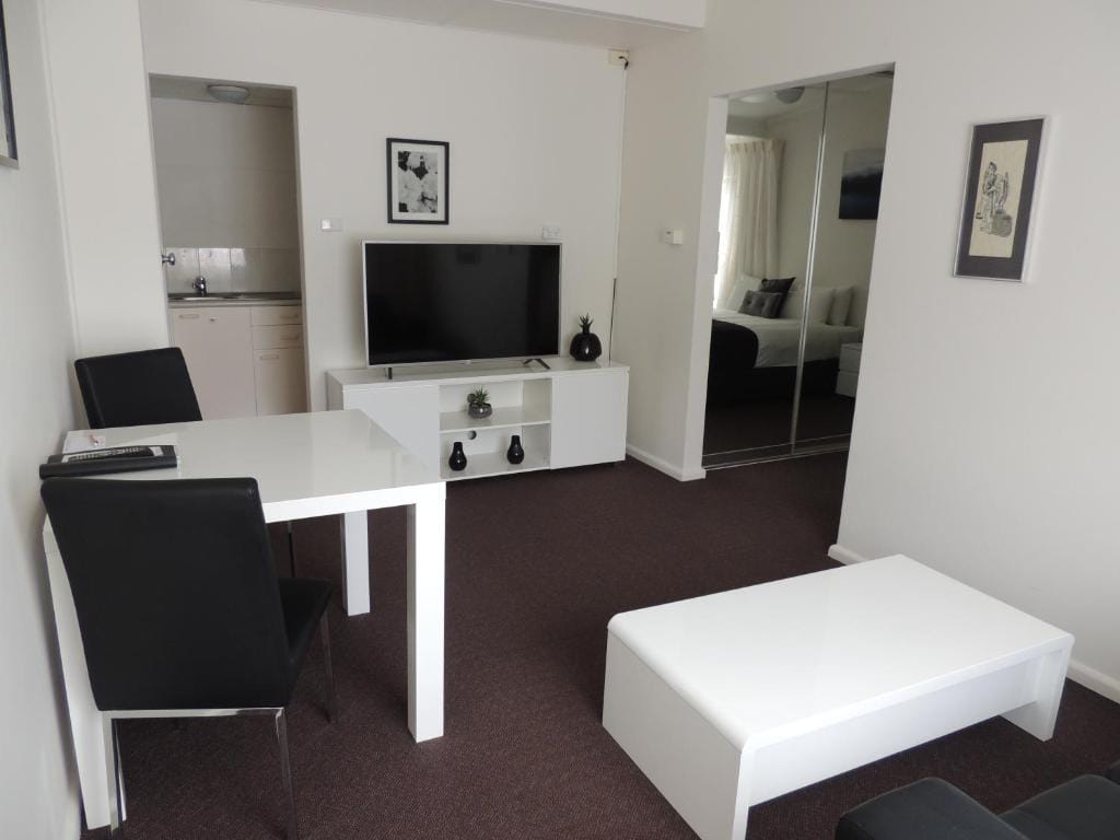 Comfort Inn Premier — 5