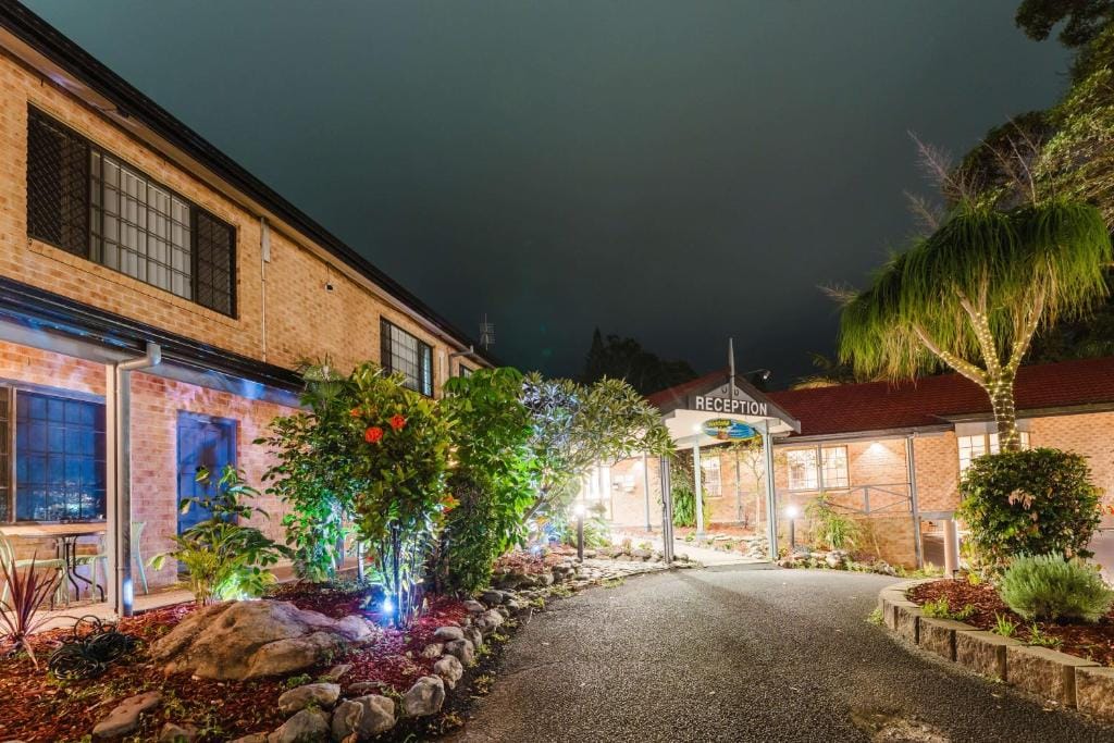 Country 2 Coast Motor Inn Coffs Harbour — 5