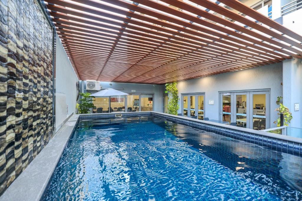 Argus Hotel Darwin — 1