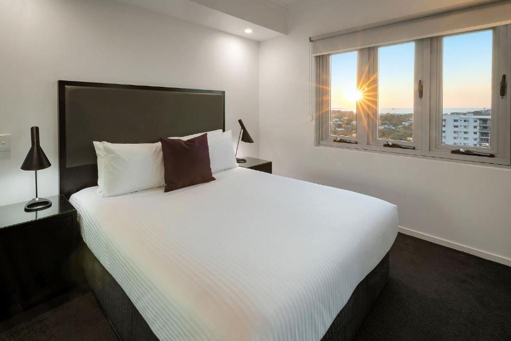 H on Mitchell Apartment Hotel — 3