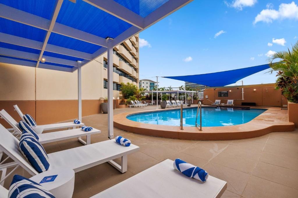 Hilton Darwin — 4