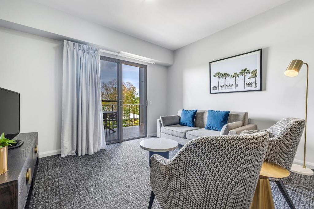 Hudson Parap — 1