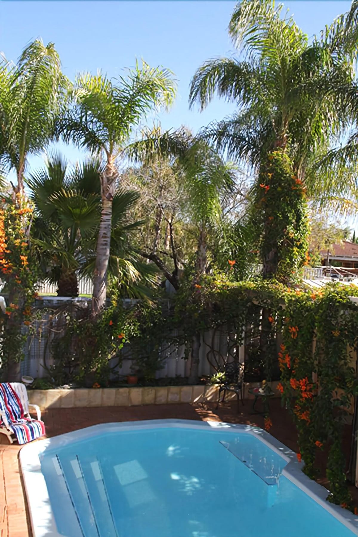 Astoria Bed and Breakfast — 1