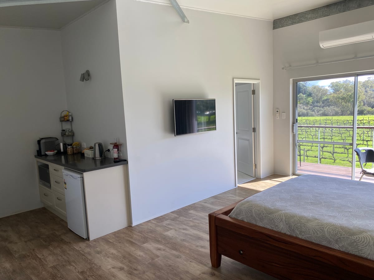 Lot 113 Vineyard Accommodation — 3
