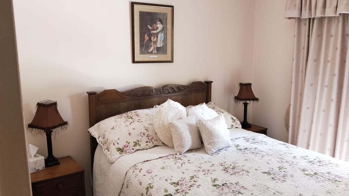 Nivalis Bed And Breakfast — 5