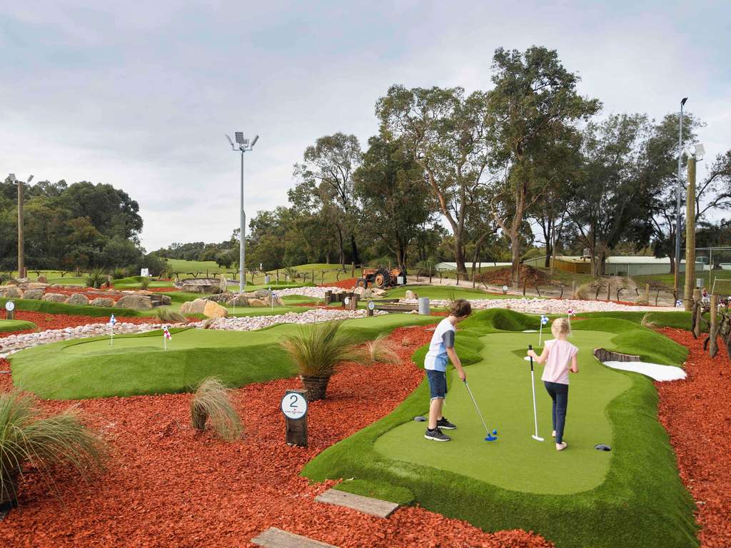 Novotel Vines Resort Swan Valley — 5