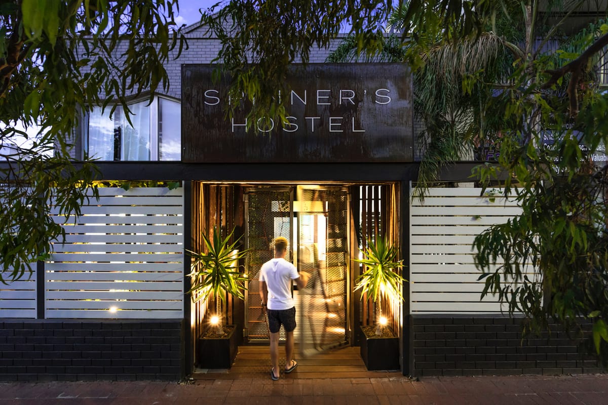 Spinners Backpackers — 1
