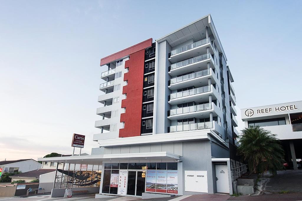 Curtis Central Apartments Official — 1