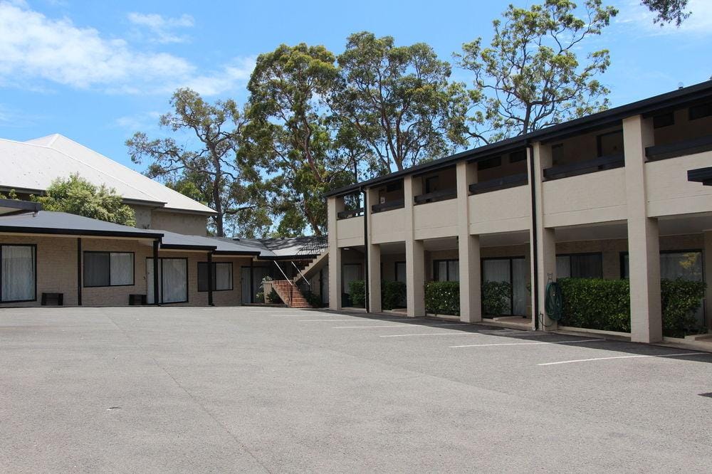 Pioneer Way Motel — 1