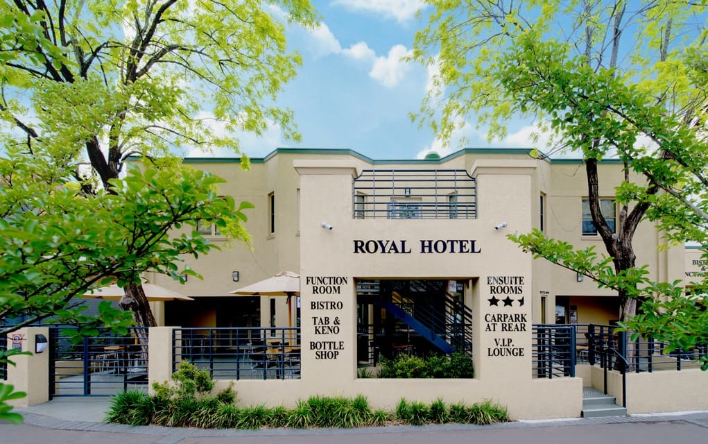Royal Hotel — 4