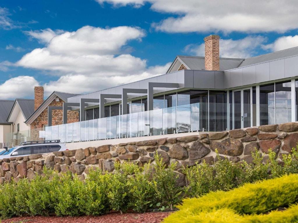 Mercure Goulburn — 1