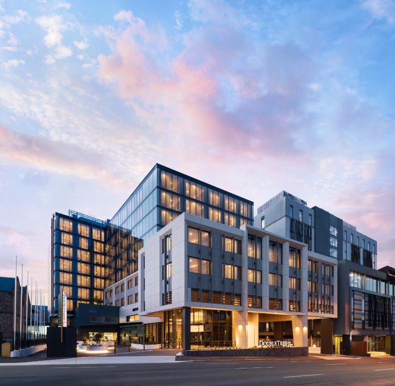 DoubleTree by Hilton Hobart — 1