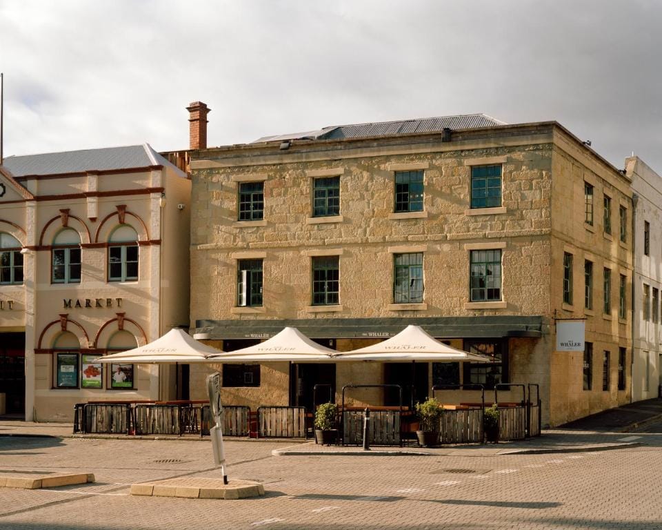 Moss Hotel — 1