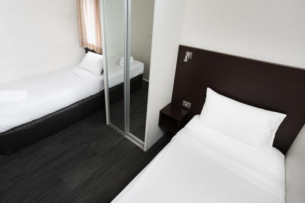 St Ives Apartments — 5
