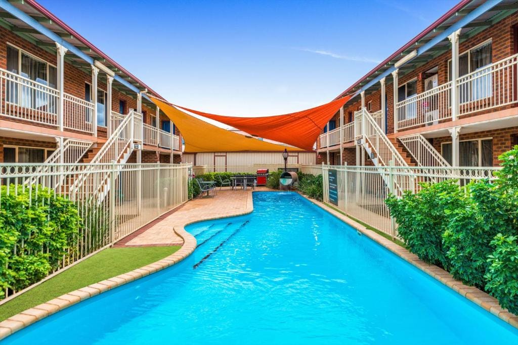 Quest Yelverton Kalgoorlie — 4
