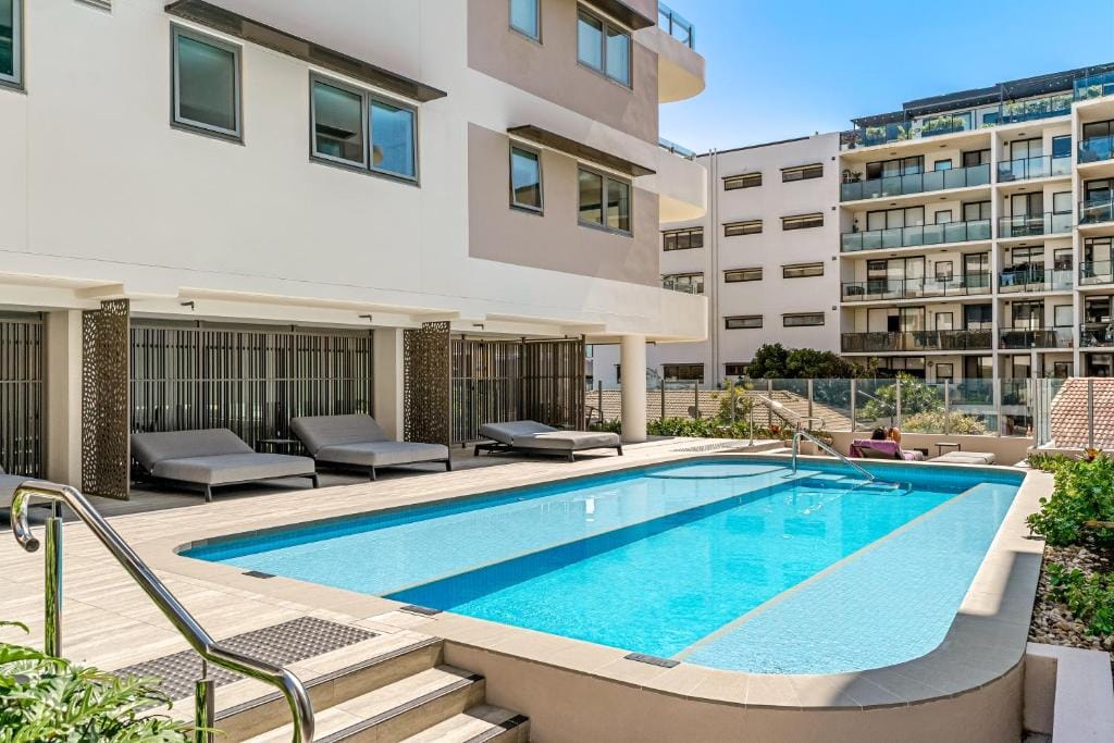 Lowanna Beach Resort Kawana — 3