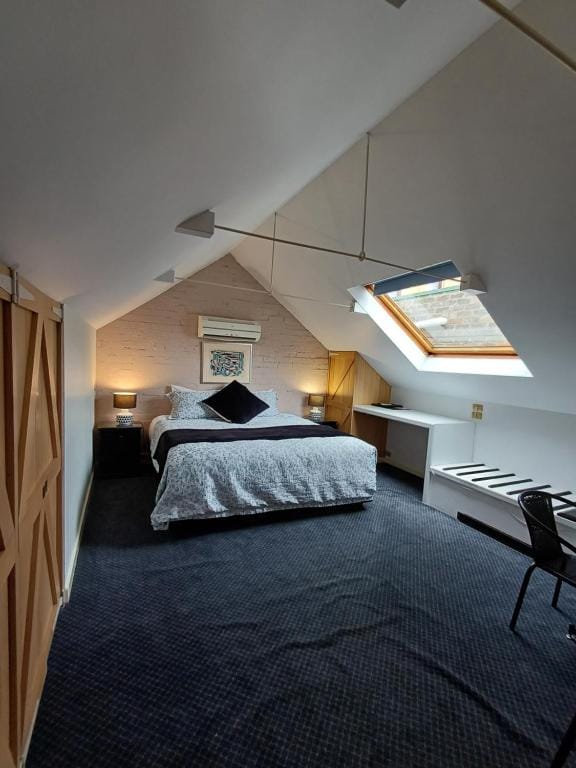 Art Hotel on York — 2