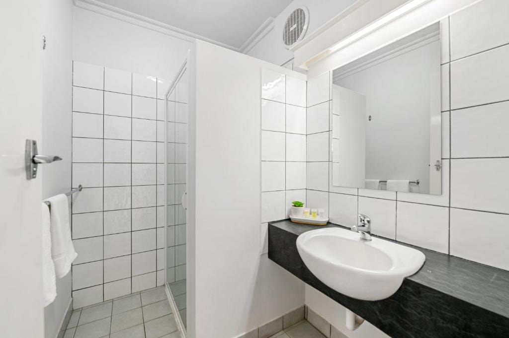 Coach House Launceston — 4