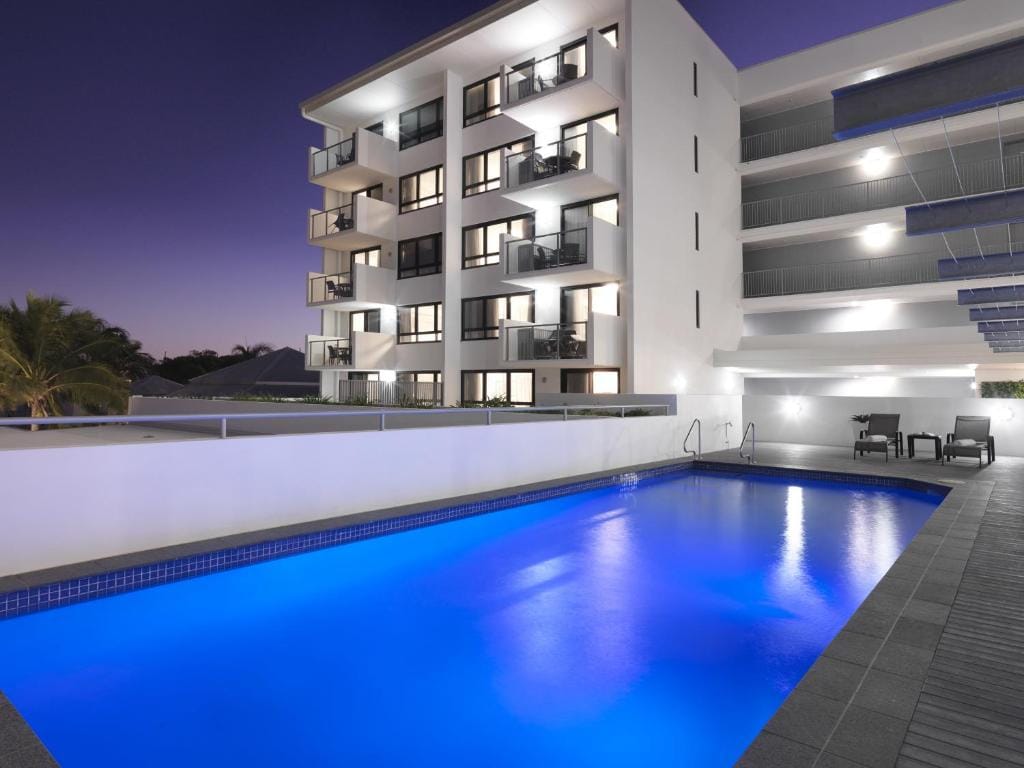 Oaks Mackay Carlyle Suites — 1