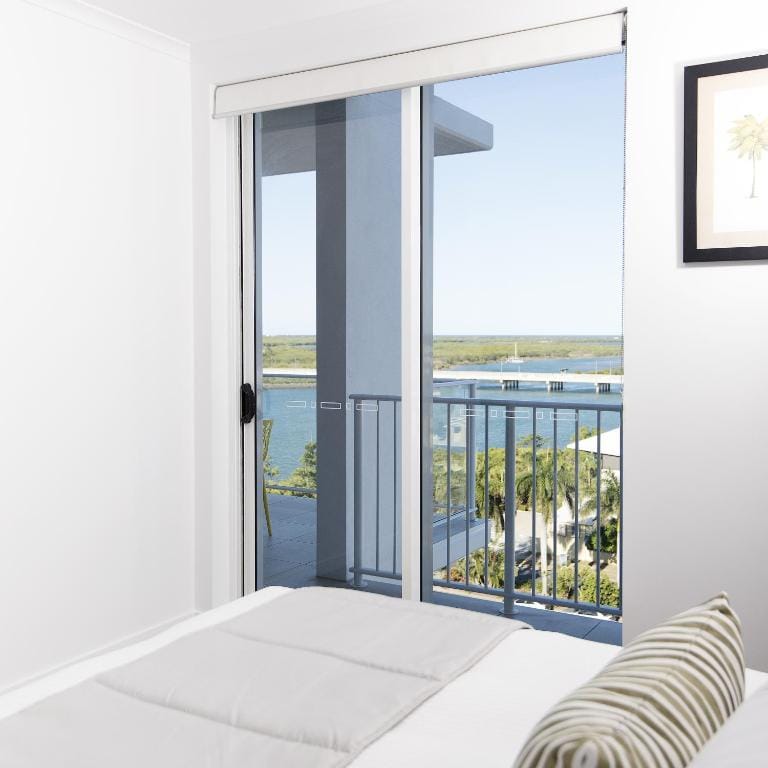 Riviera Mackay — 2