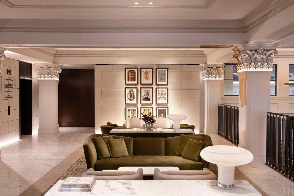 Hilton Melbourne Little Queen Street — 5