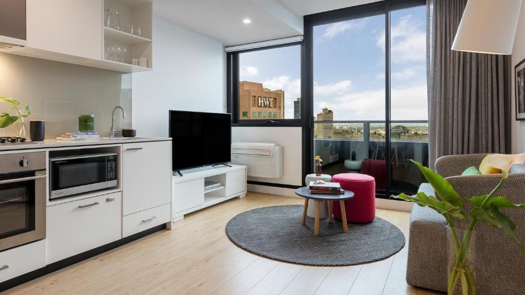 Oaks Melbourne Southbank Suites — 1