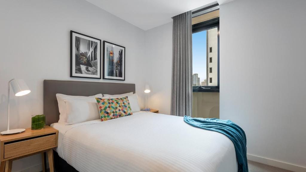 Oaks Melbourne Southbank Suites — 4