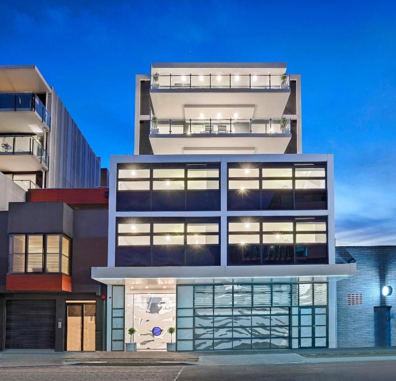 The Hamptons Apartments - Port Melbourne — 1